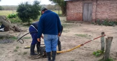 Continuando con las Perforaciones en diferentes puntos del Departamento de Esquina Continuando con las Perforaciones en diferentes puntos del Departamento de Esquina