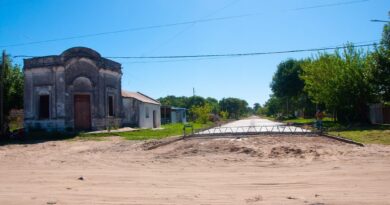 Nuevo Acceso al Barrio 90 Viviendas