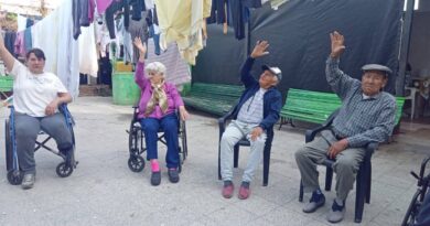 Gimnasia para Adultos Mayores que residen en el Hogar de Ancianos de Esquina