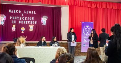 Conversatorio en la Escuela N° 53